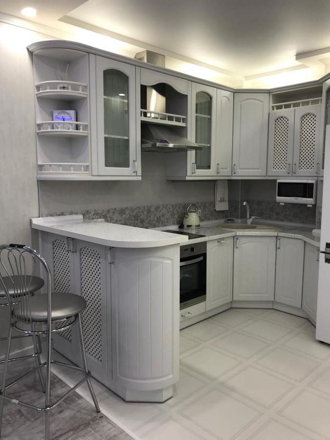 Luxe Apartment On Drahomanova キエフ エクステリア 写真
