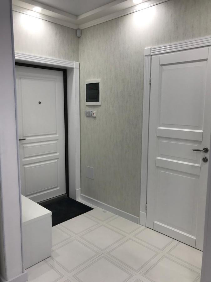 Luxe Apartment On Drahomanova キエフ エクステリア 写真
