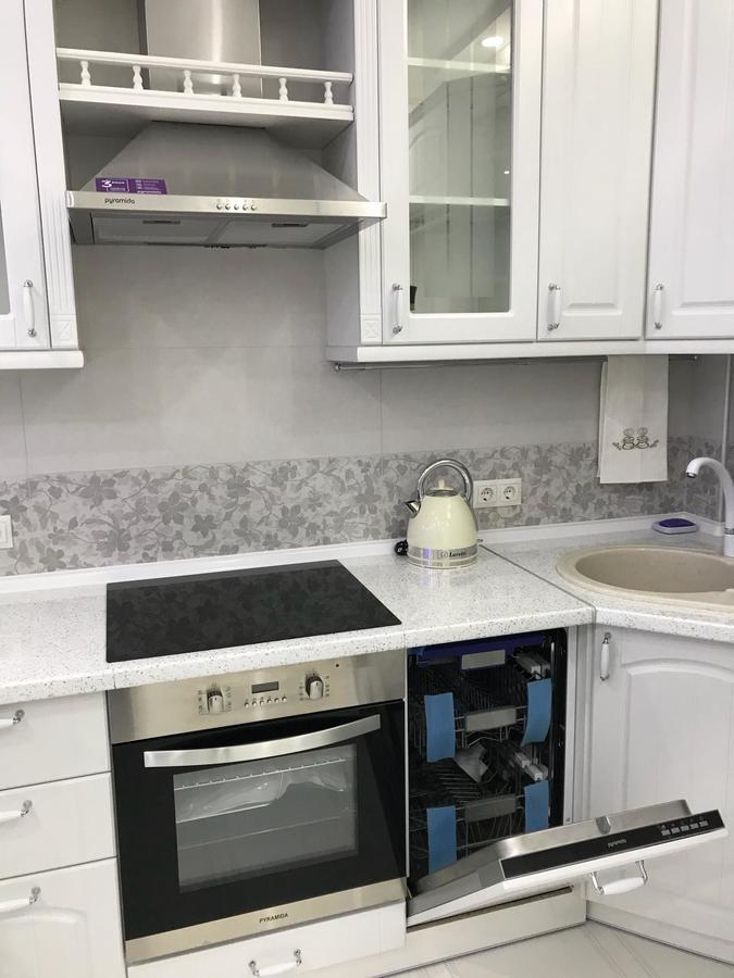 Luxe Apartment On Drahomanova キエフ エクステリア 写真